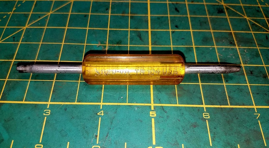 TR104 Tire Valve Tool