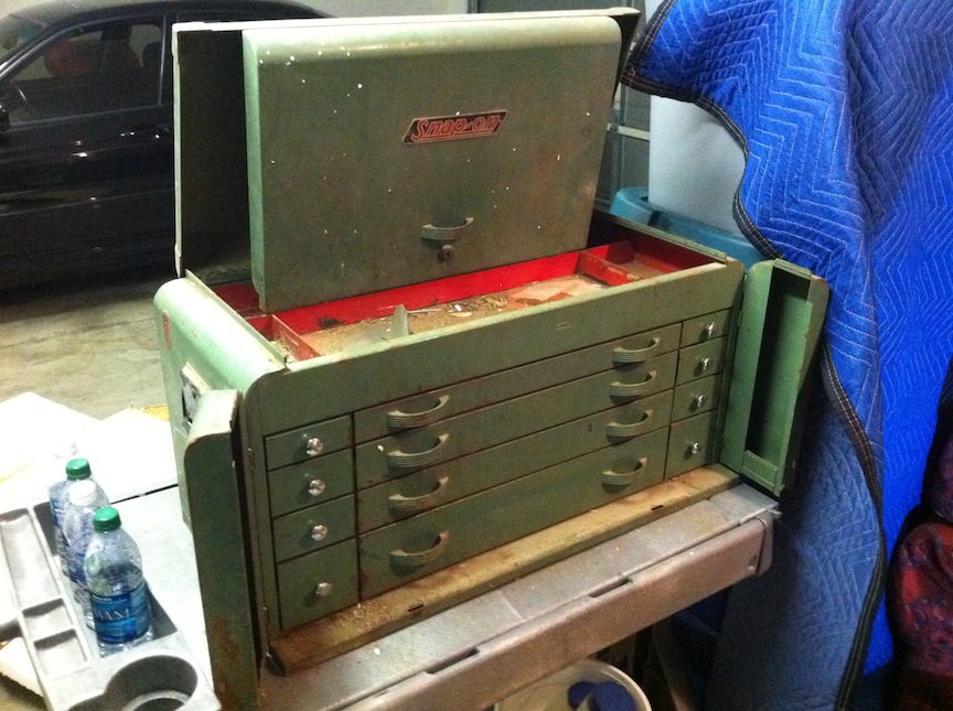 snap on box.jpg