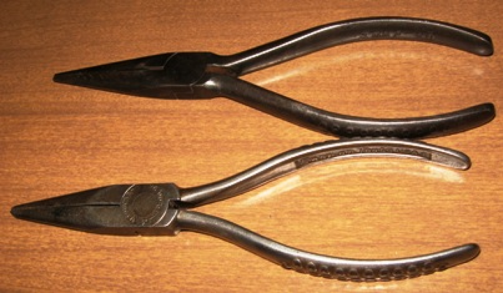 Pliers No 96 Early and Late Size
